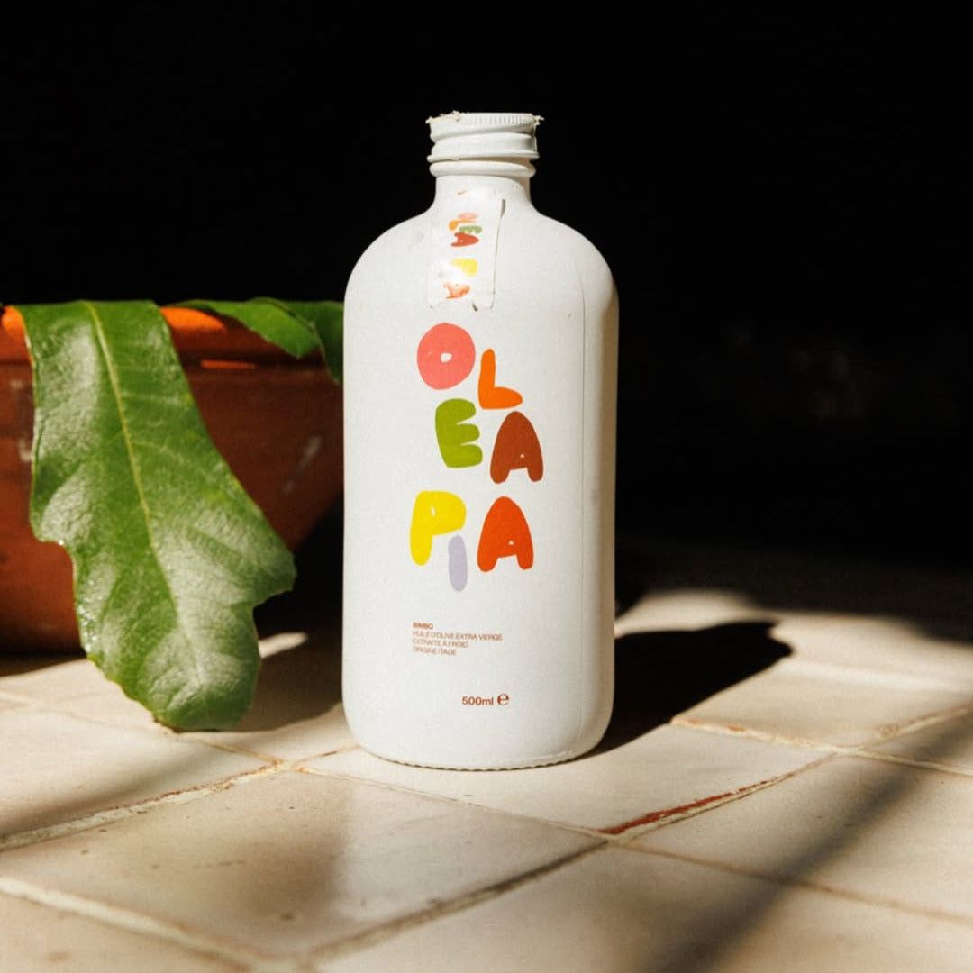 Italian olive oil bottles for Australian home cooks